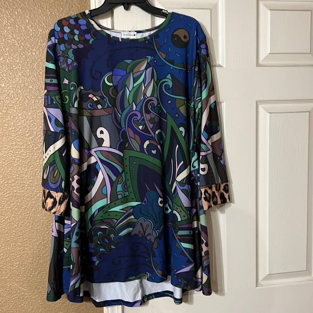 Nuggles tunic